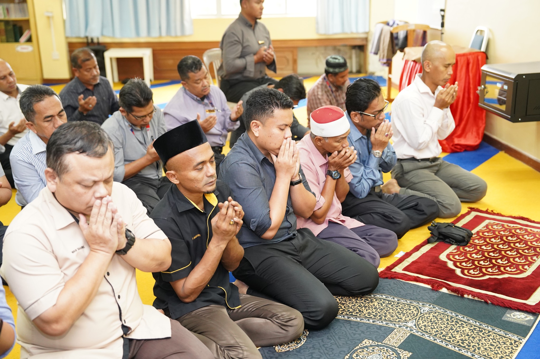 Prayer Gathering and Blessing Ceremony on the Eve of Ramadan