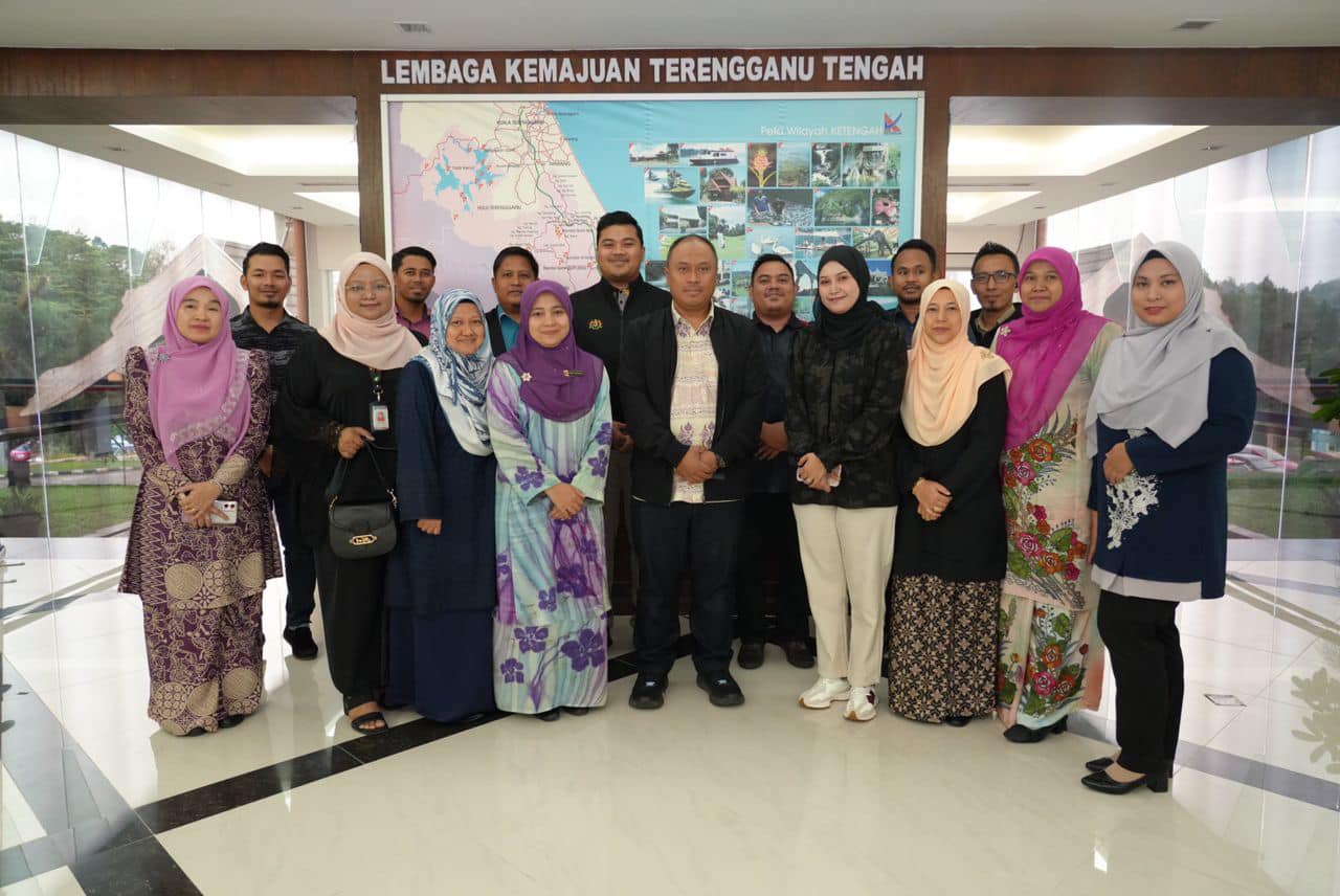 BENGKEL ‘TRAINING OF TRAINERS’ (TOT) SISTEM PENGURUSAN ADUAN AWAM (SISPAA) KKDW DAN AGENSI