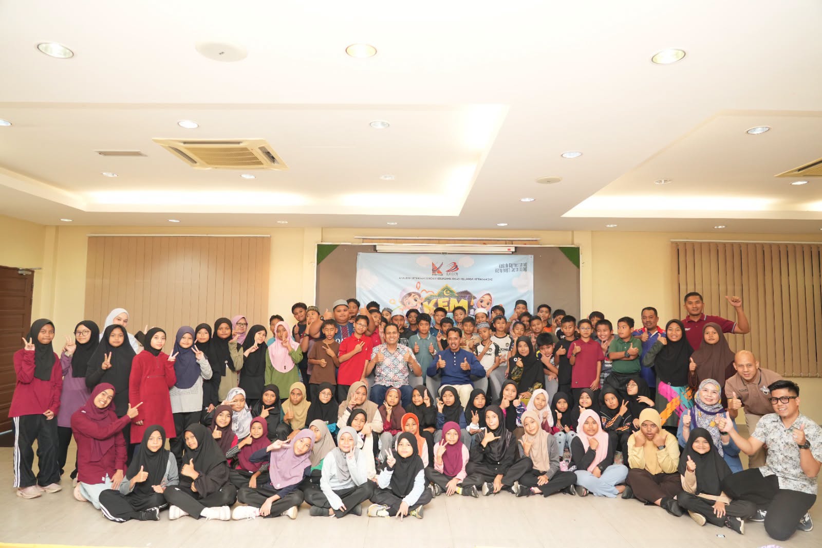 KETENGAH ANJUR KEM SMART UPKK TAHUN 2026, PERKASA KESEDIAAN PELAJAR HADAPI PEPERIKSAAN