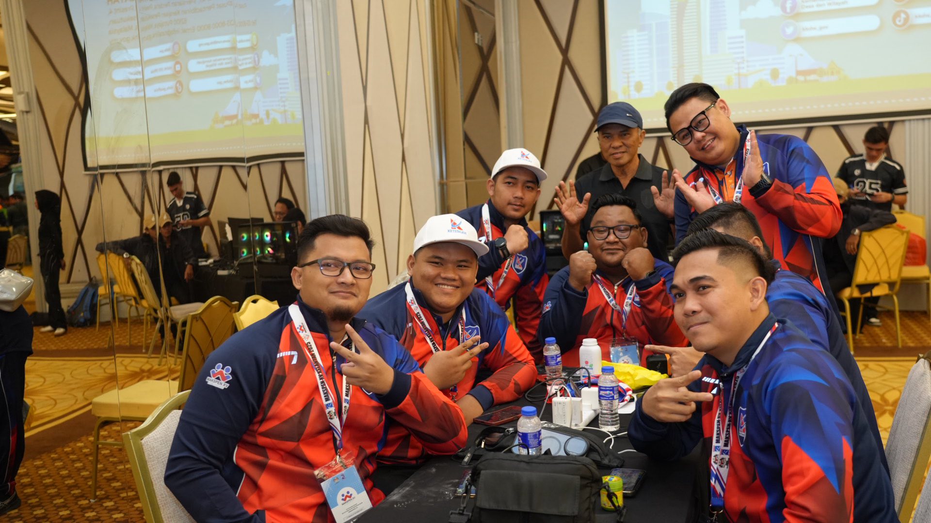 PASUKAN E-SPORT MOBILE LEGENDS KETENGAH TAMATKAN CABARAN DI PERINGKAT SUKU AKHIR TEMASYA SUKAN MAKSPEN XV