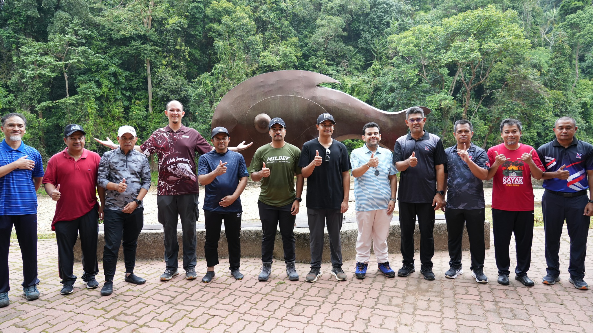 DYTM Yang di-Pertuan Muda Terengganu Melawat Kawasan Tarikan Geopark Kenyir