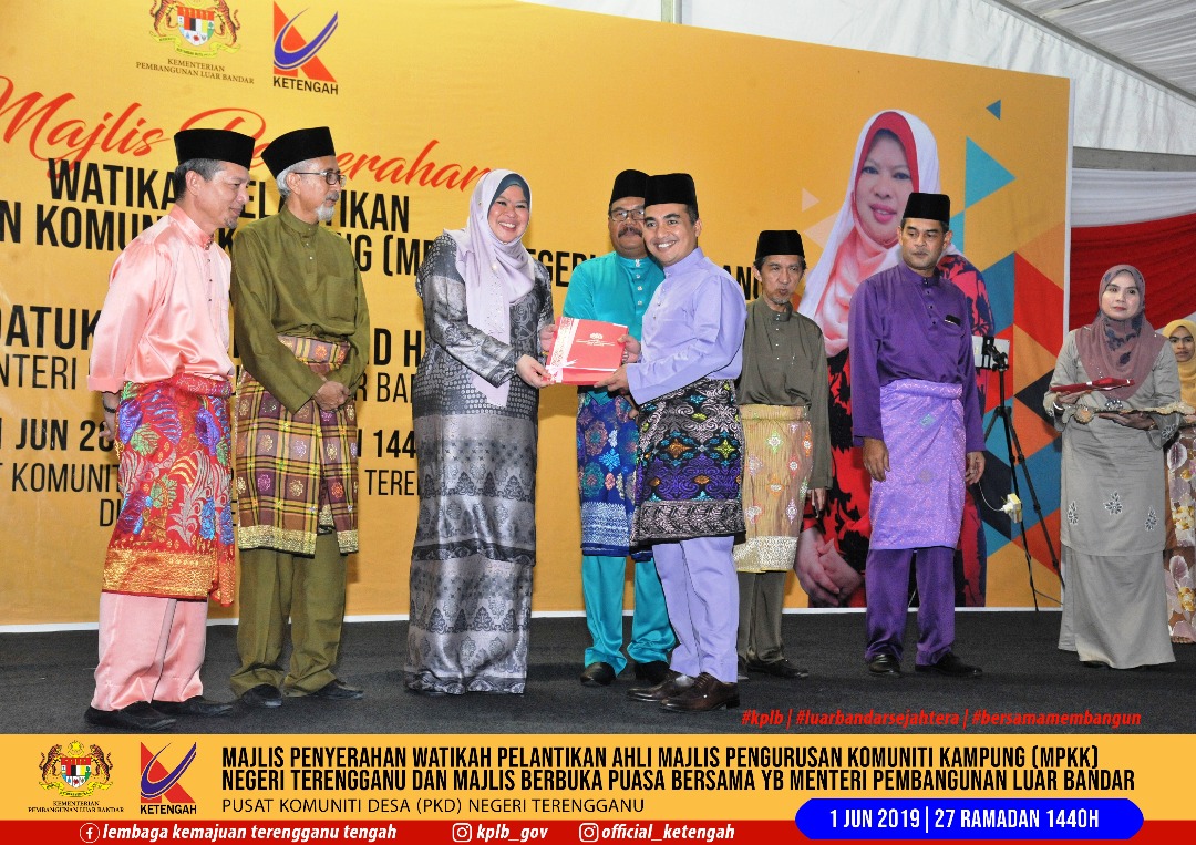 YB Datuk Seri Rina Sampaikan Watikah Pelantikan MPKK 