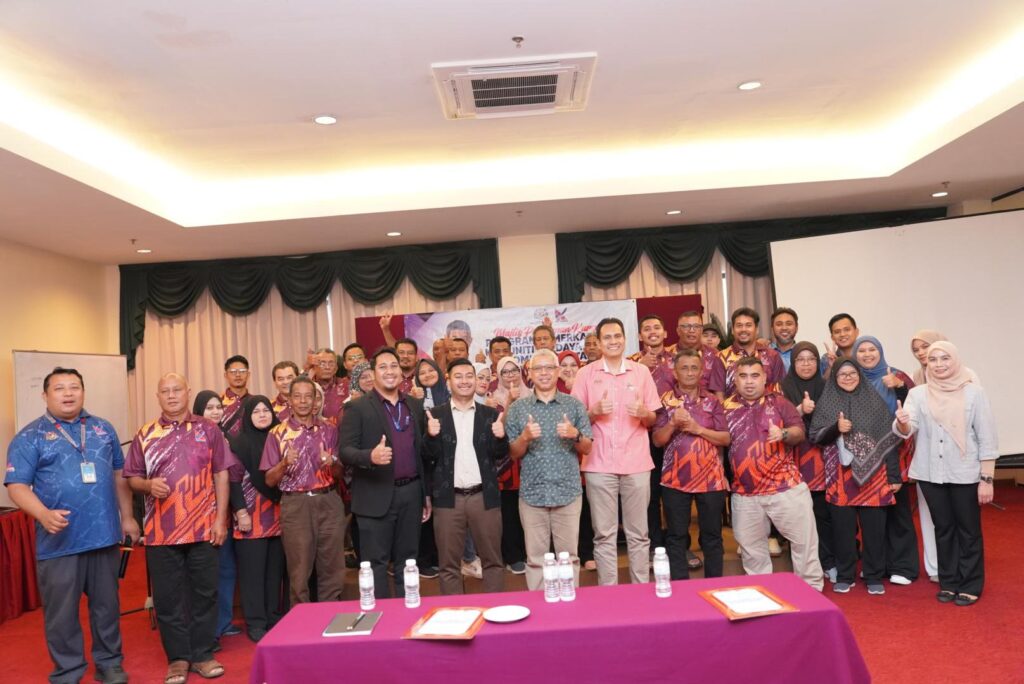 557467971_1248392200651568_5691798676357580420_n