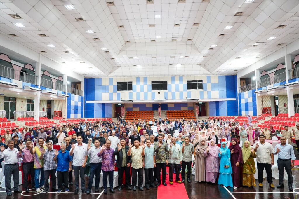 598141222_1310279924462795_3995935211488415443_n