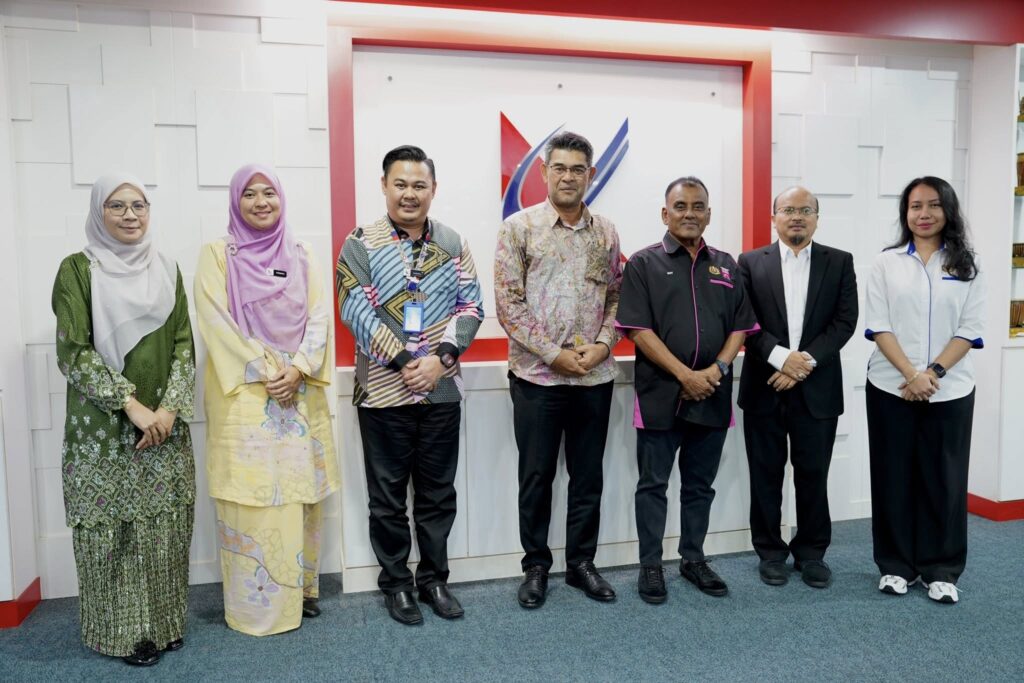 627686684_1352334000257387_614792297883223248_n